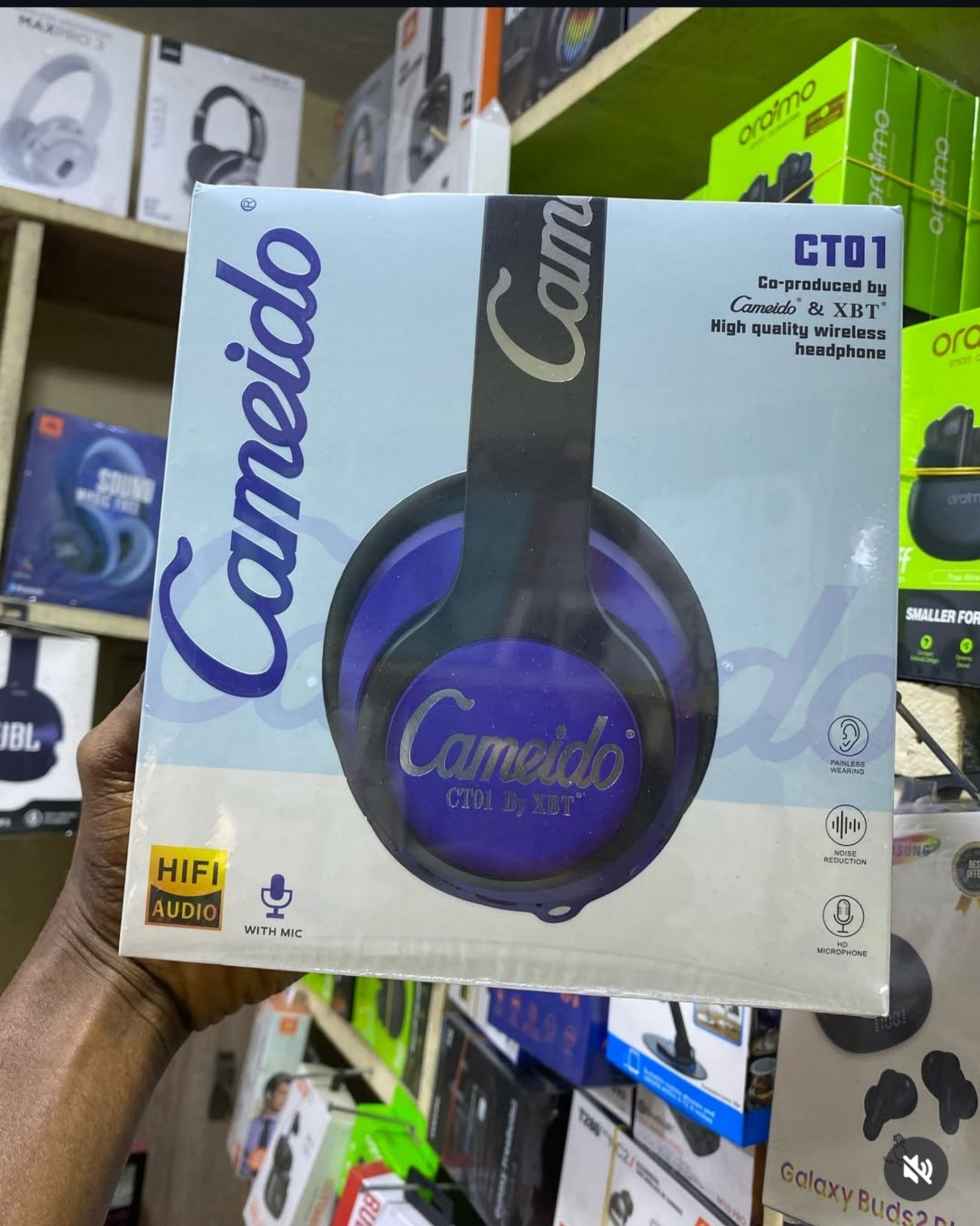 Camedio headset view 3